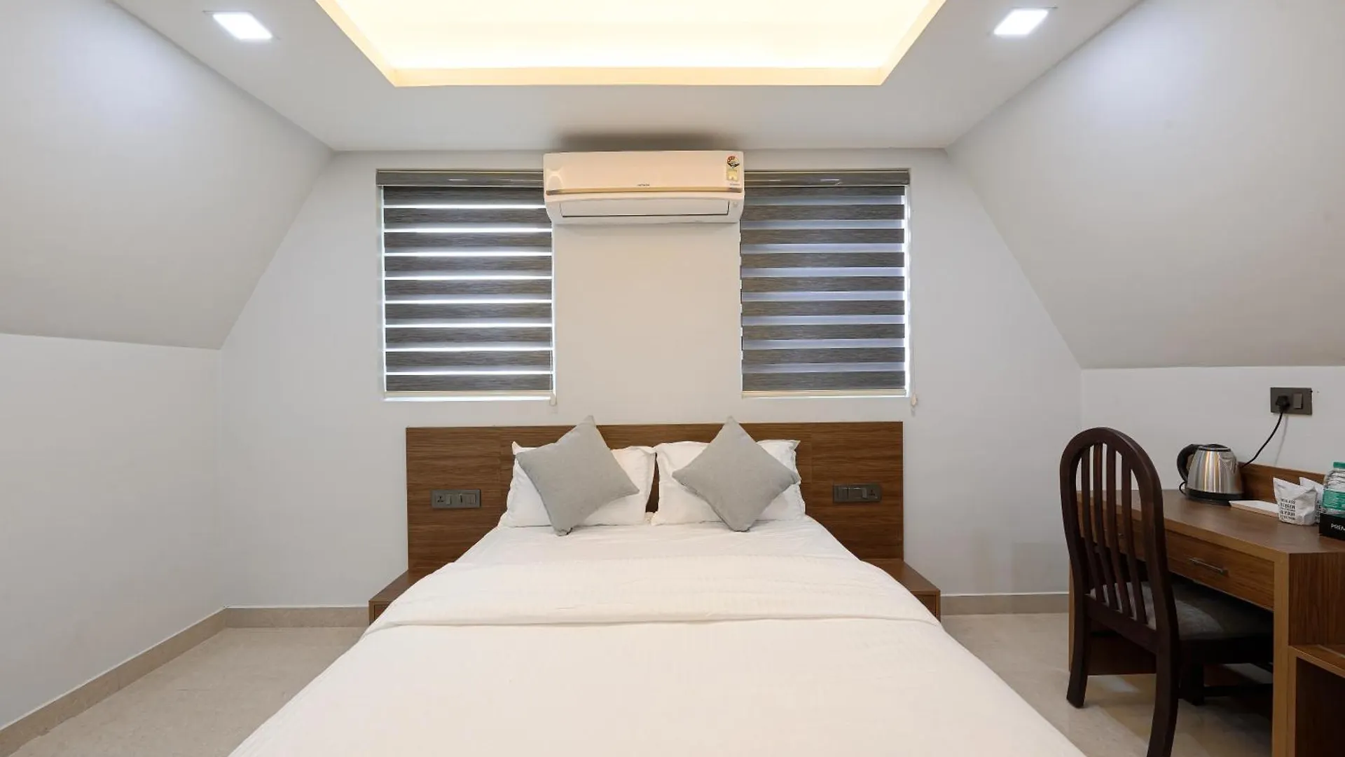 ***  Eve Nest Hotel Kochi India